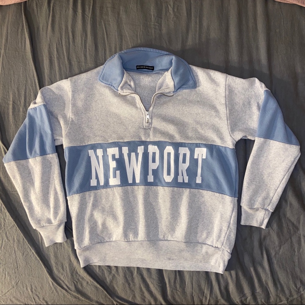 Brandy Melville Newport quarter zip